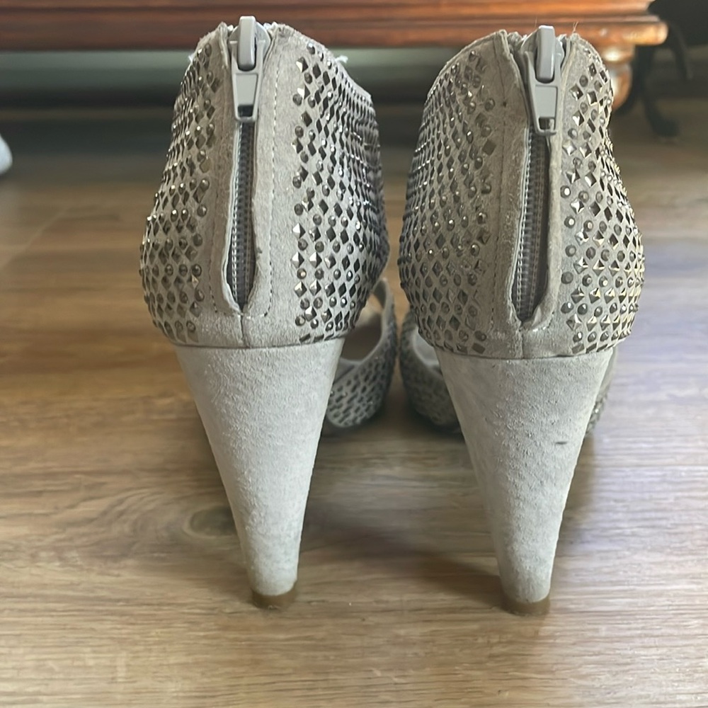 Jeffrey Campbell silver studded platform heels 8.5 - Picture 3 of 6